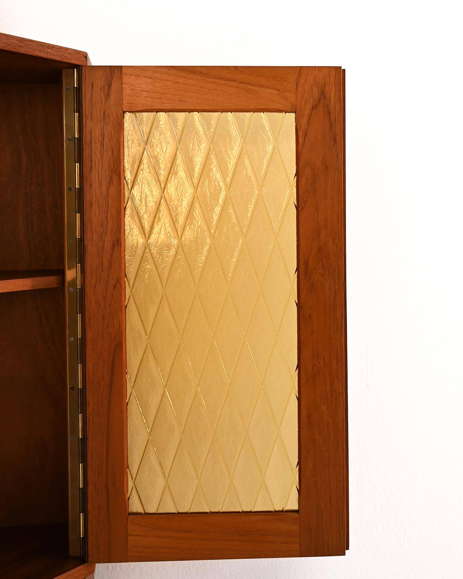 Cabinet d'angle en teck des années 1950