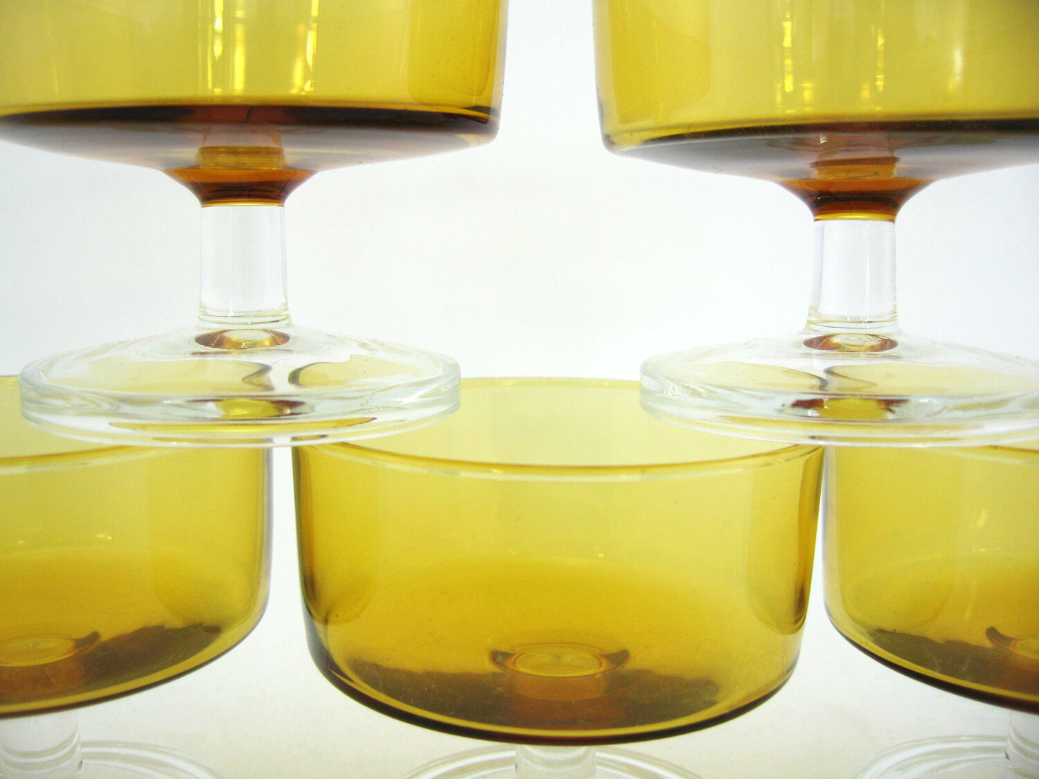 5 glasses of tempered glass champagne - amber yellow color - Cavalier Luminarc France - vintage year old