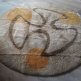 Vintage wool round carpet