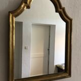 Mirror golden frame