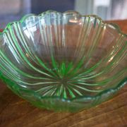 Vintage green decorative plate with flowers from the mid-century, Italy, 1960s.