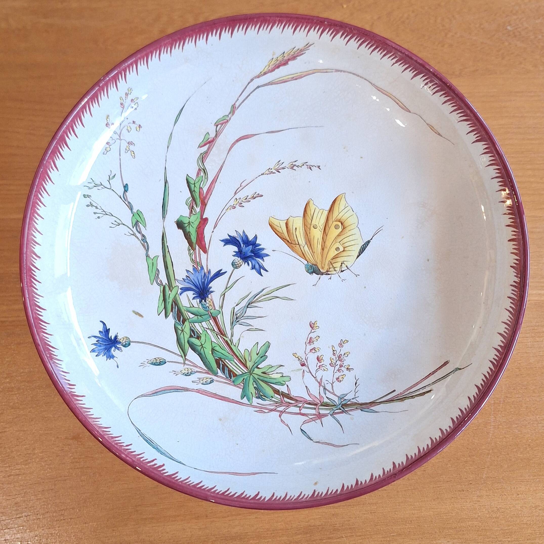 Compote dish/round bowl on foot Sarreguemines Butterfly decoration