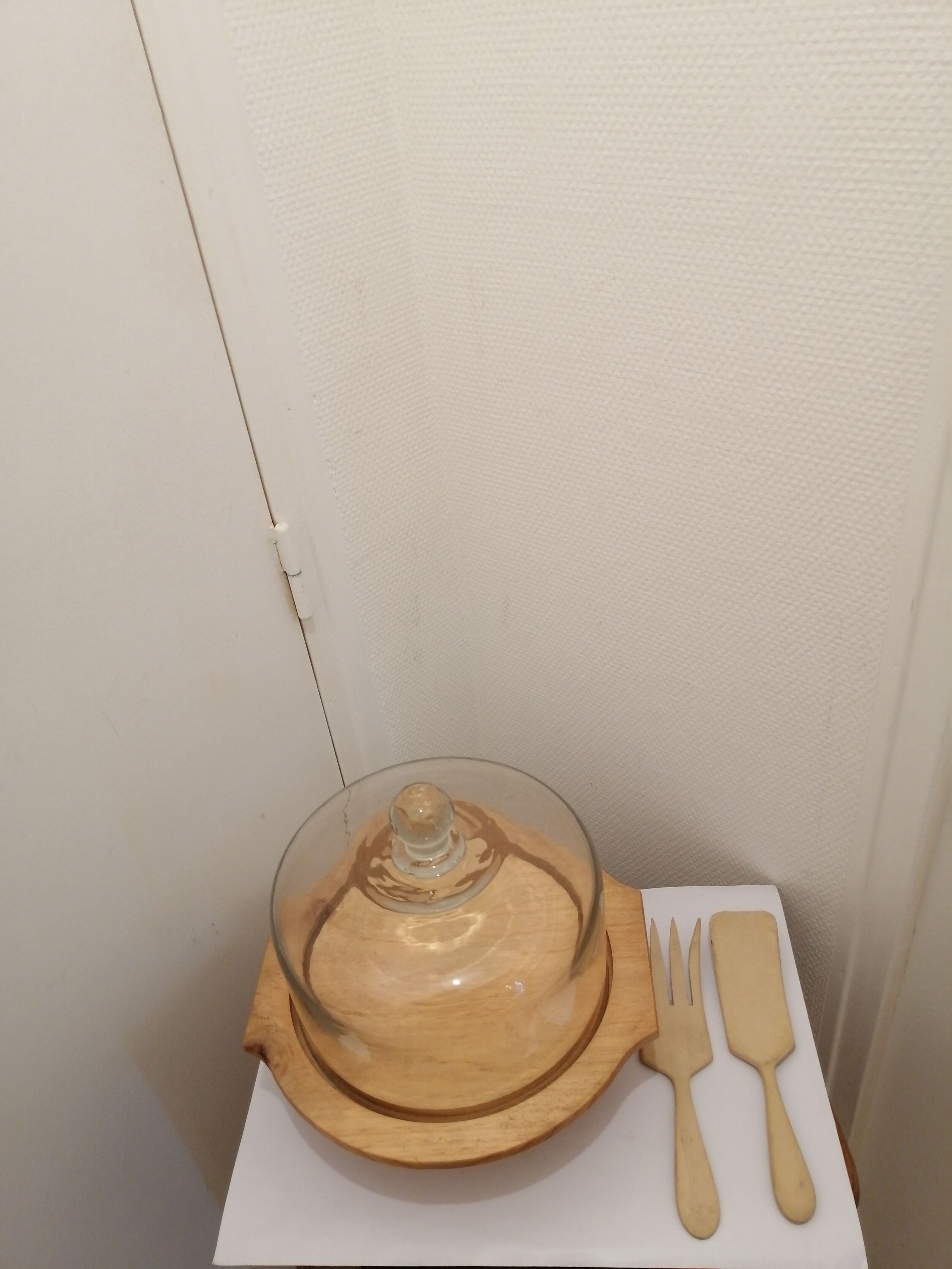Wooden and glass cake display