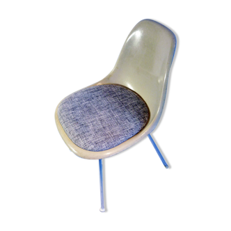 Eames Herman Miller Chair