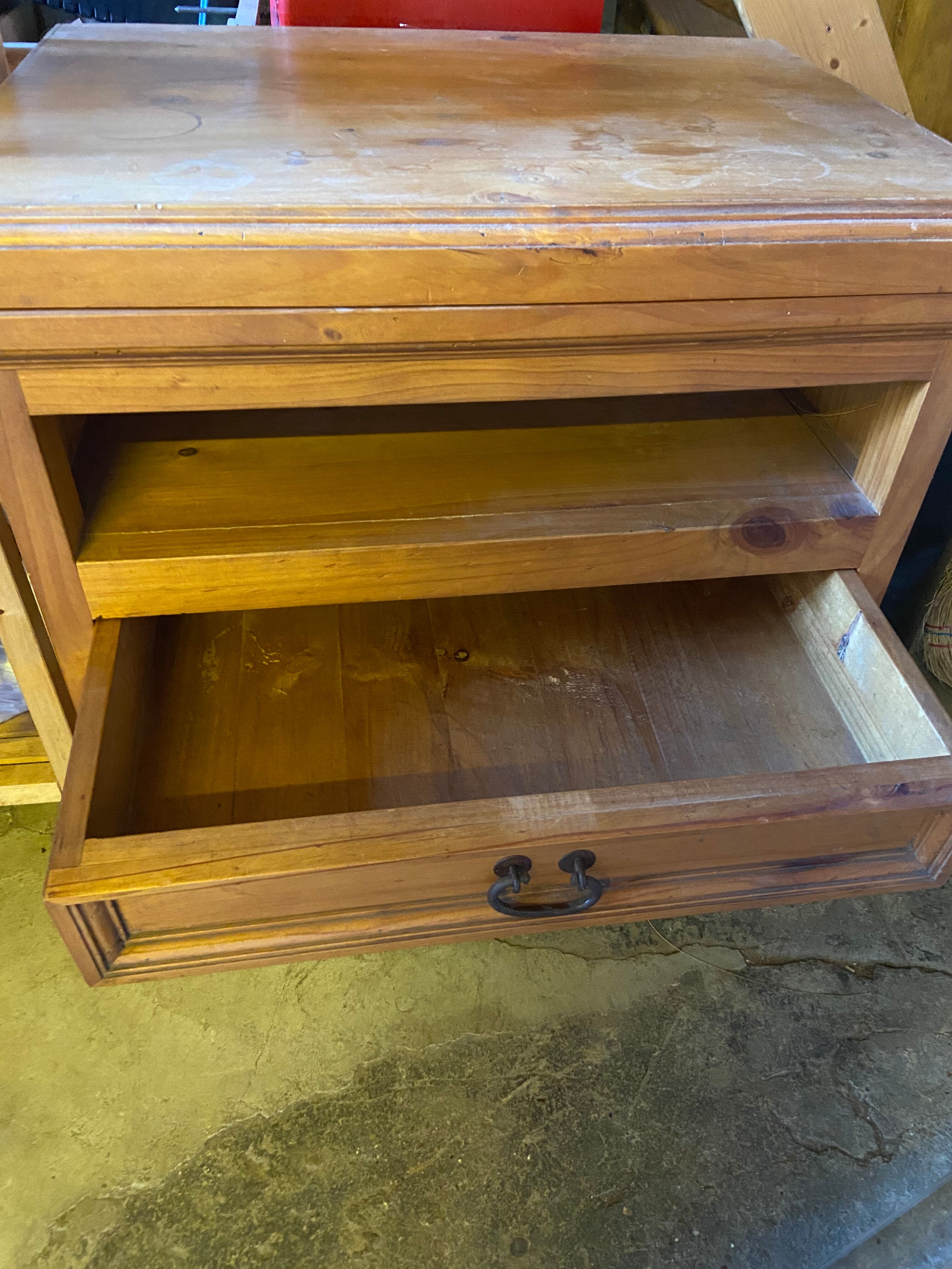 TV cabinet in raw wood to be relooked