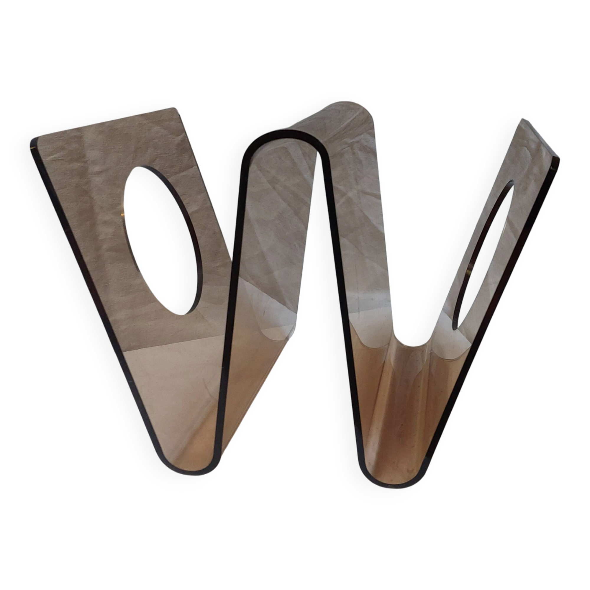 Magazine rack by Michel Dumas for Roche Bobois in smoked plexiglass, 1970s.