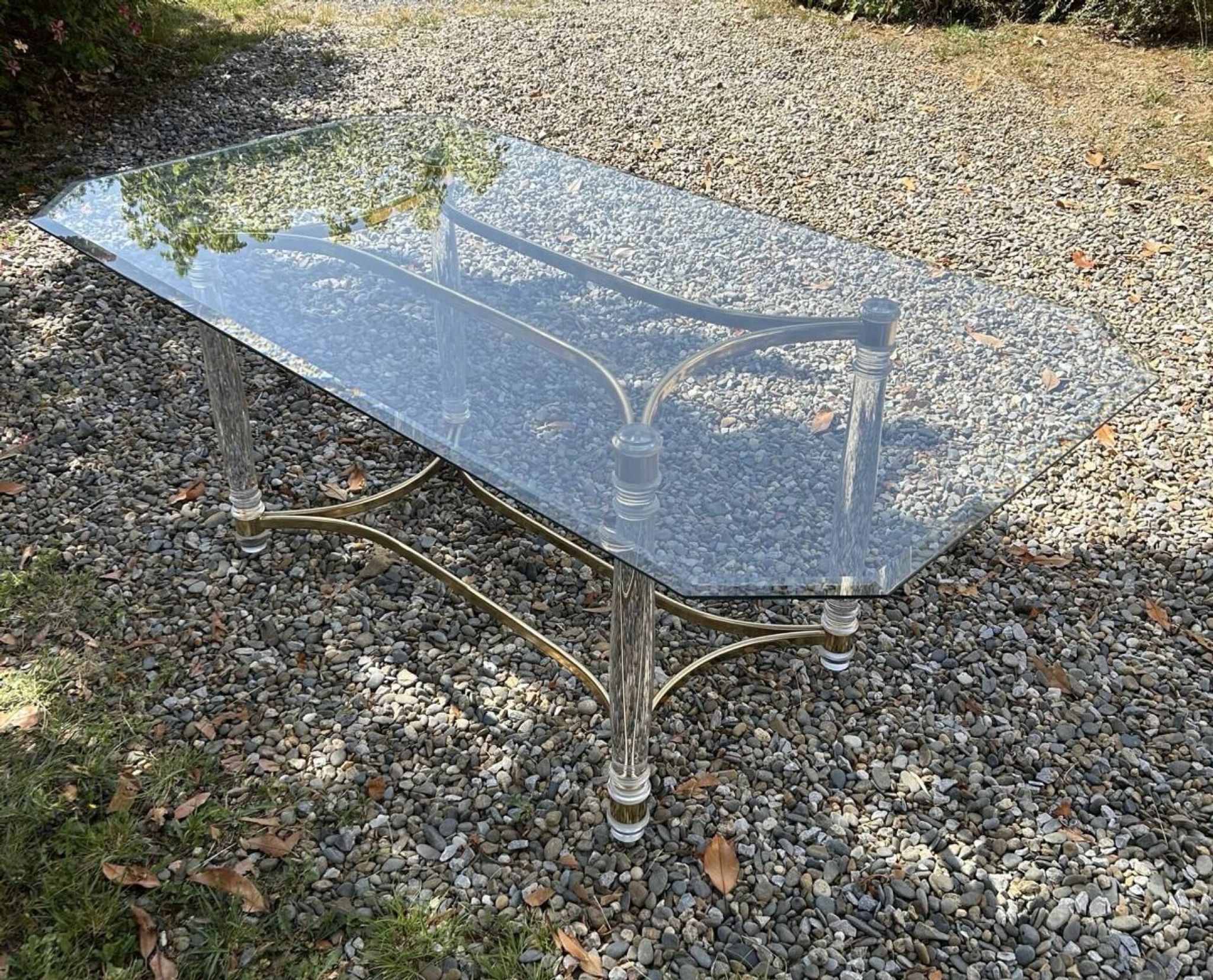 Table attribuée à Maison Roméo