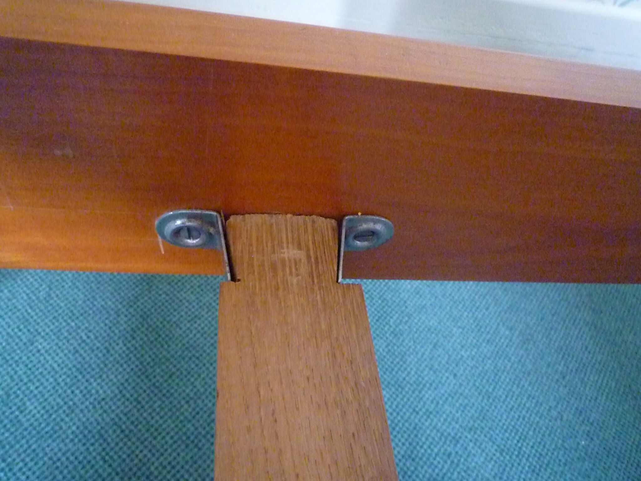 Brutalist design bed Charlotte Perriand style