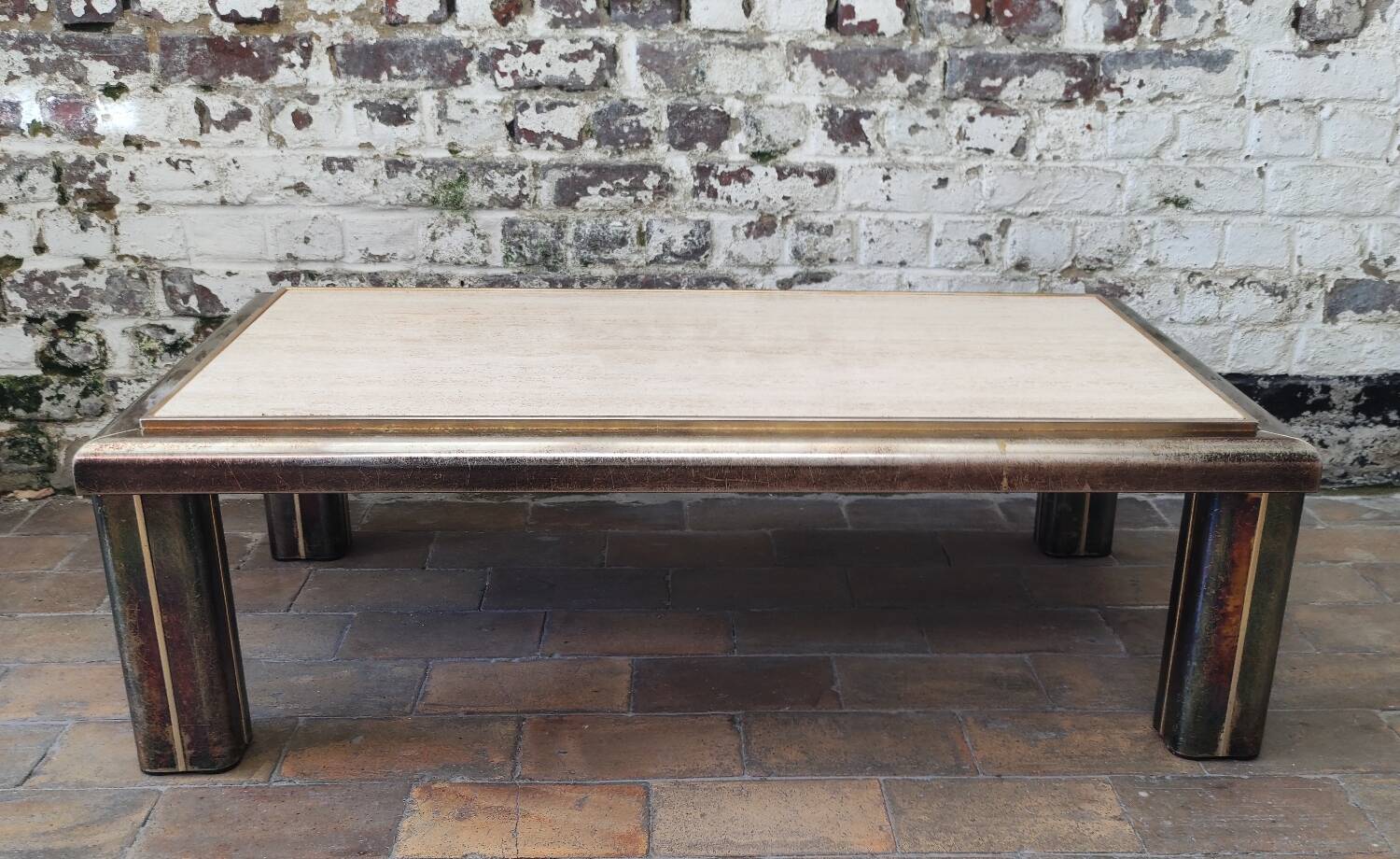 Vintage coffee table "Fedam"