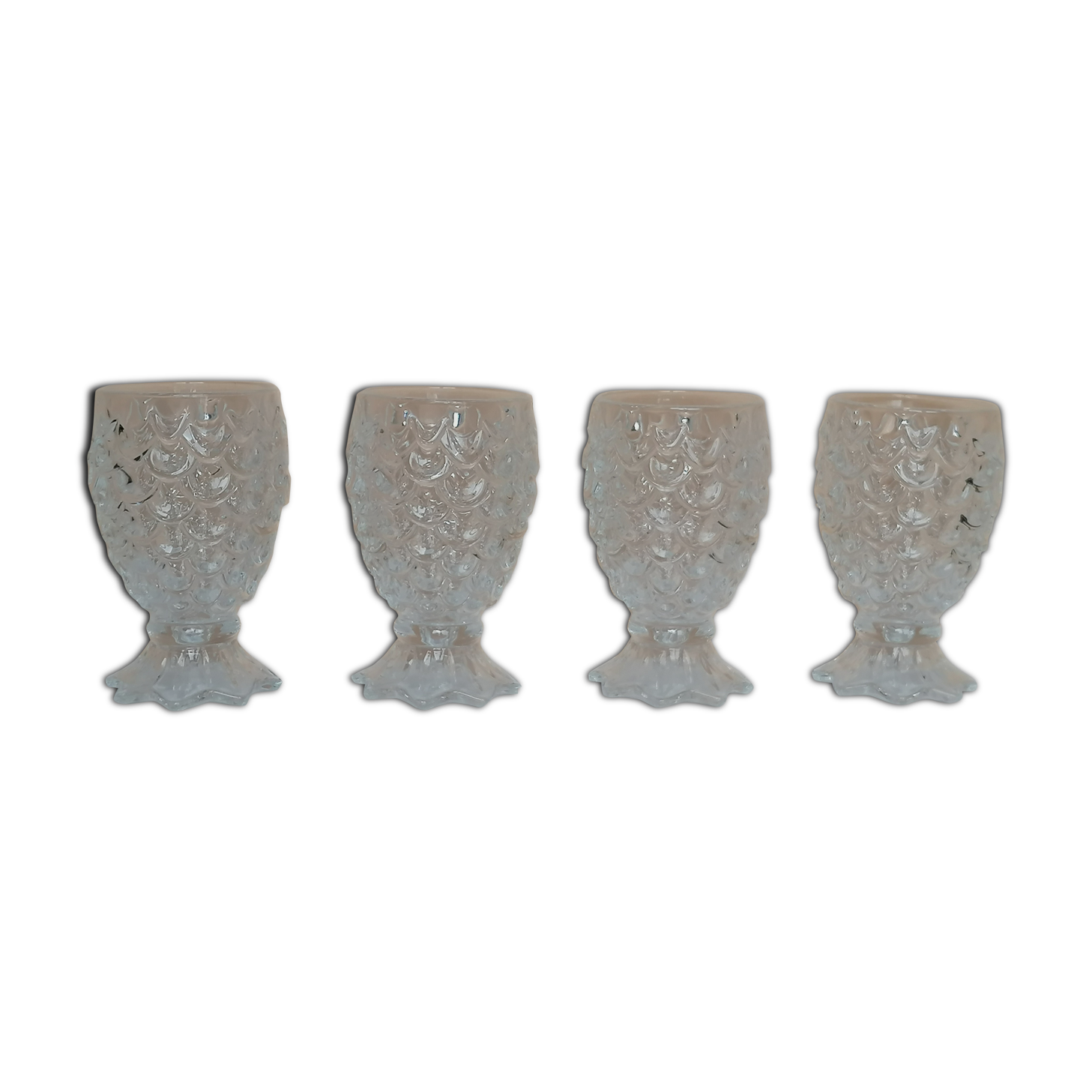 4 glasses pineapple