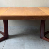 Table scandinave ronde vintage à pied central étoile extensible
