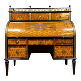 Important cylinder desk from the Louis XVI period in marquetry.
