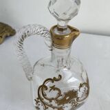 Paire de carafes Cristallerie Baccarat cristal blanc peint à l'or fin, Art Nouveau, 1900