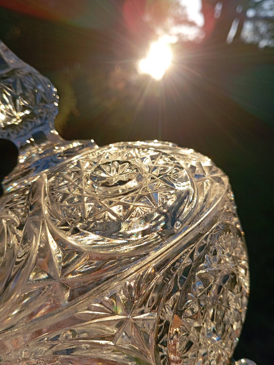 Ancienne bonbonnière / drageoir / sucrier en cristal taillé