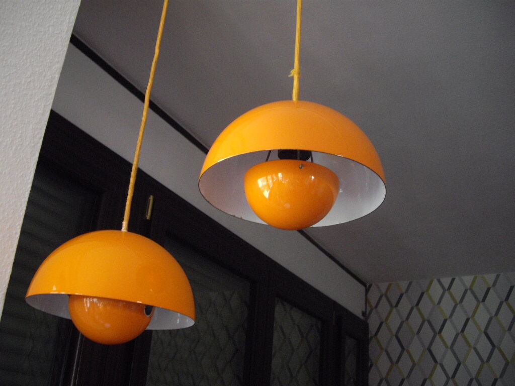 Paire de suspensions Flowerpot par Verner Panton pour Louis Poulsen