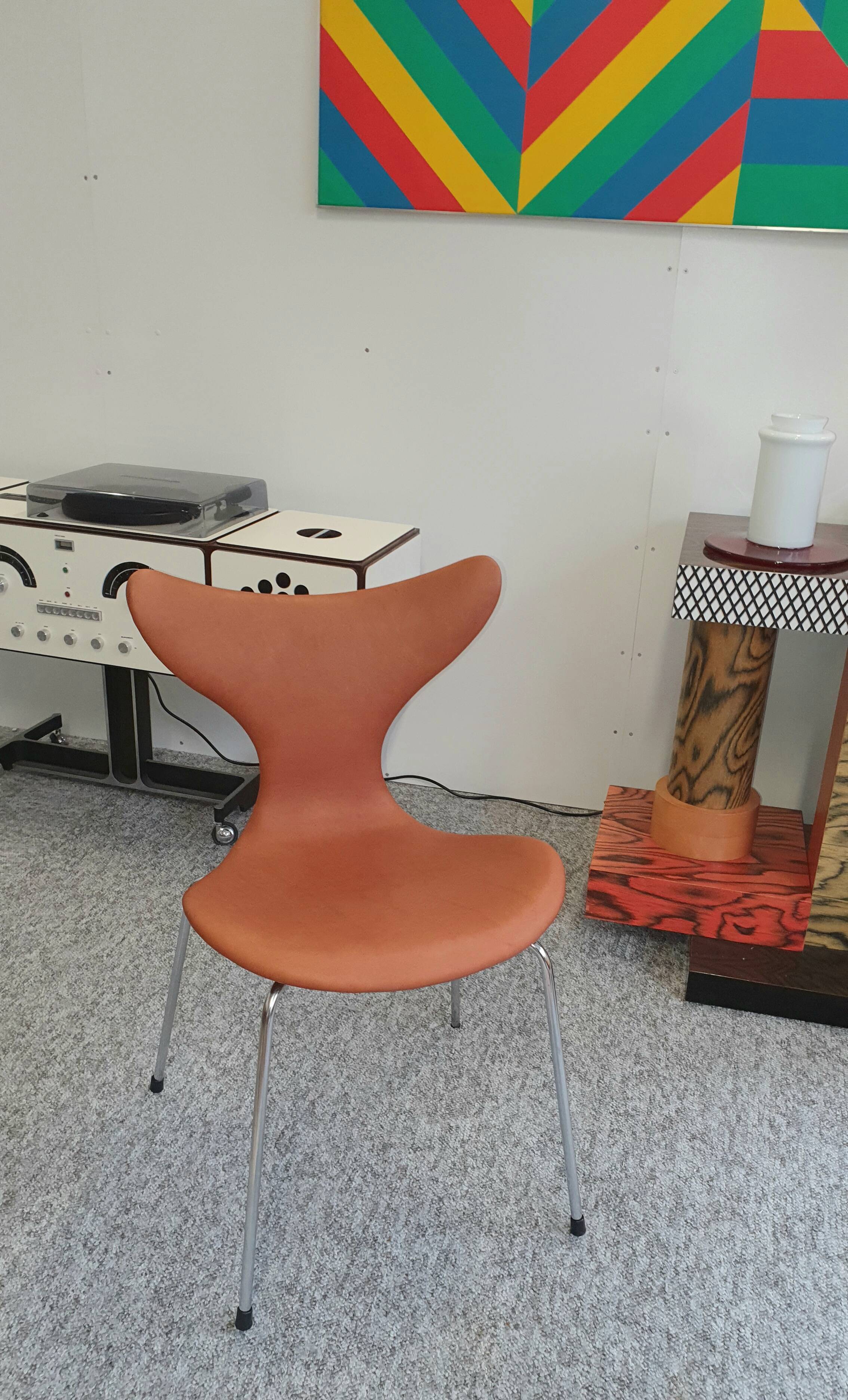 Arne Jacobsen seagull chair by Fritz Hansen 1970