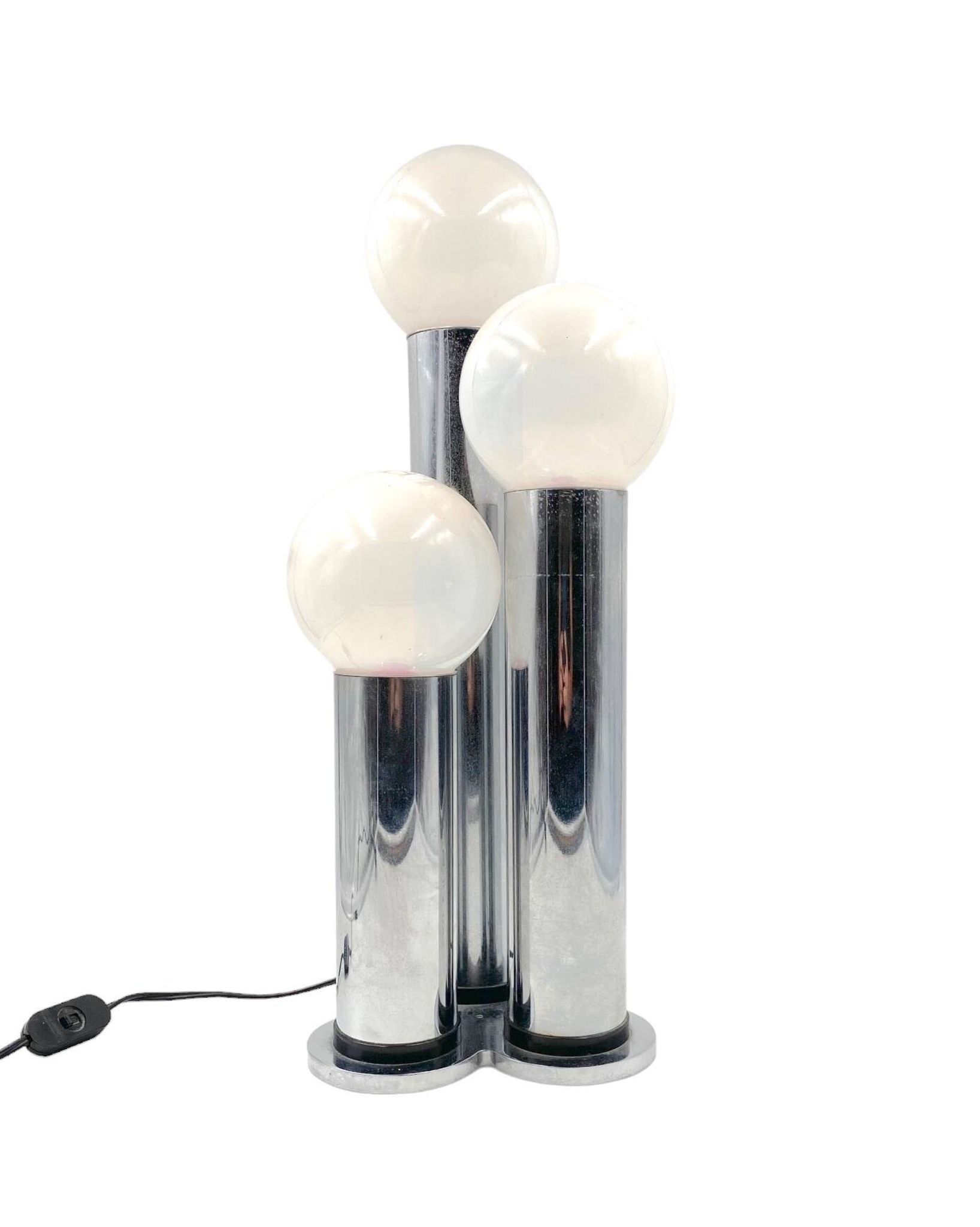 Hollywood regency 3 lights metal and opaline glass table lamp, Lama, Italy 1970s