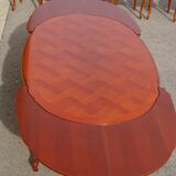 Oval table, Regency style, integrated extensions