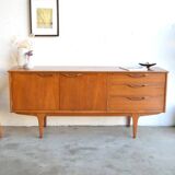 Enfilade en teck par Jentique