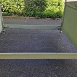 Lacquered Directory bed