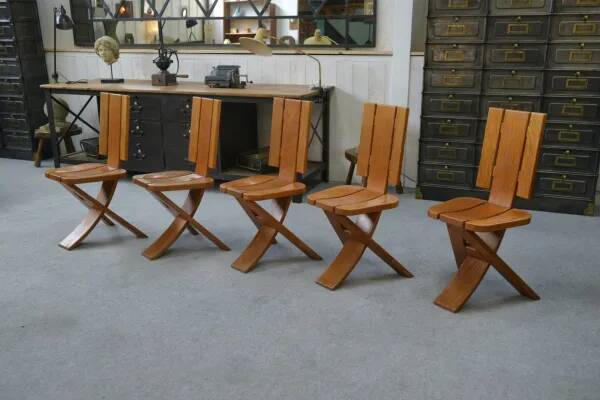 Set of 5 solid oak chairs by Seltz Manufacture 1970's