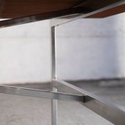 Bureau d'écriture par Illum Wikkelso