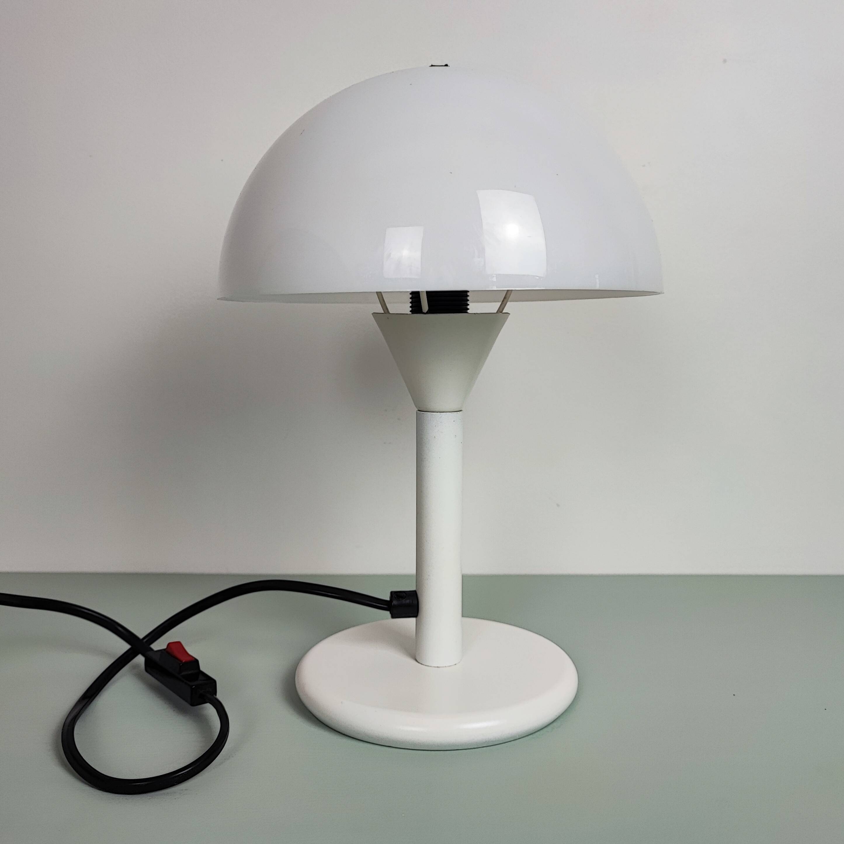 Aluminor mushroom lamp