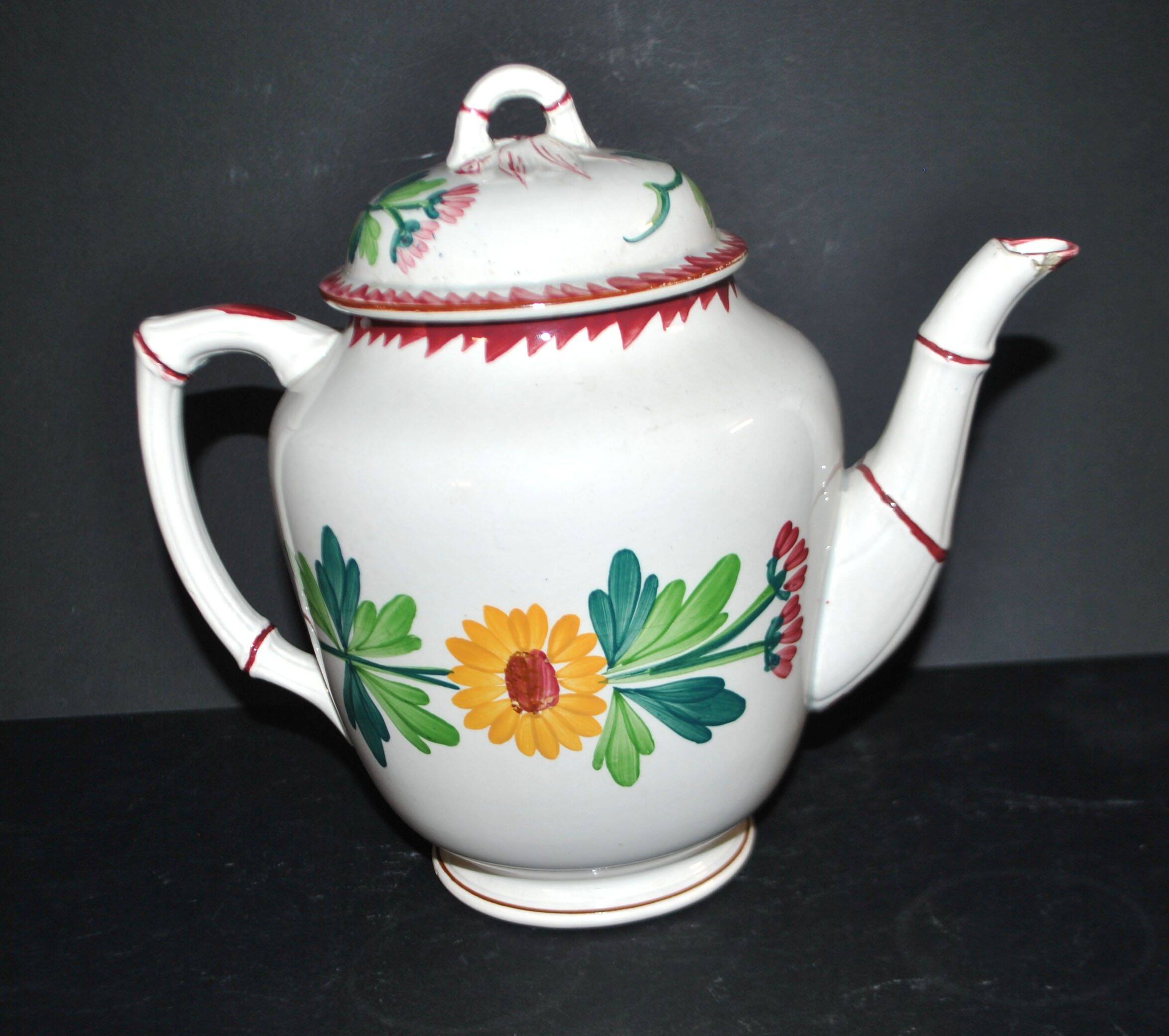 Sarreguemines coffee pot, Colmar polychrome decoration, bamboo shape, 1930.