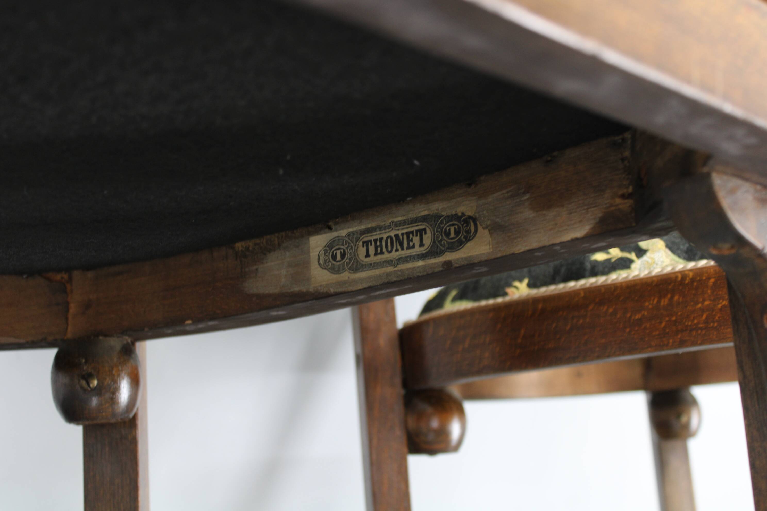 1930s pair of restored Thonet armchairs, Czechoslovakia