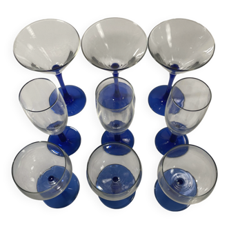 Lot de 9 verres à pied bleu (3 verres à vin ballon, 3 flûtes, 3 cocktail)