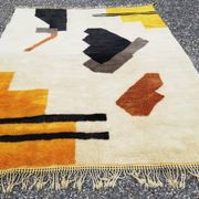 Handmade pure wool Beni Mrirt rug, size 150 x 250