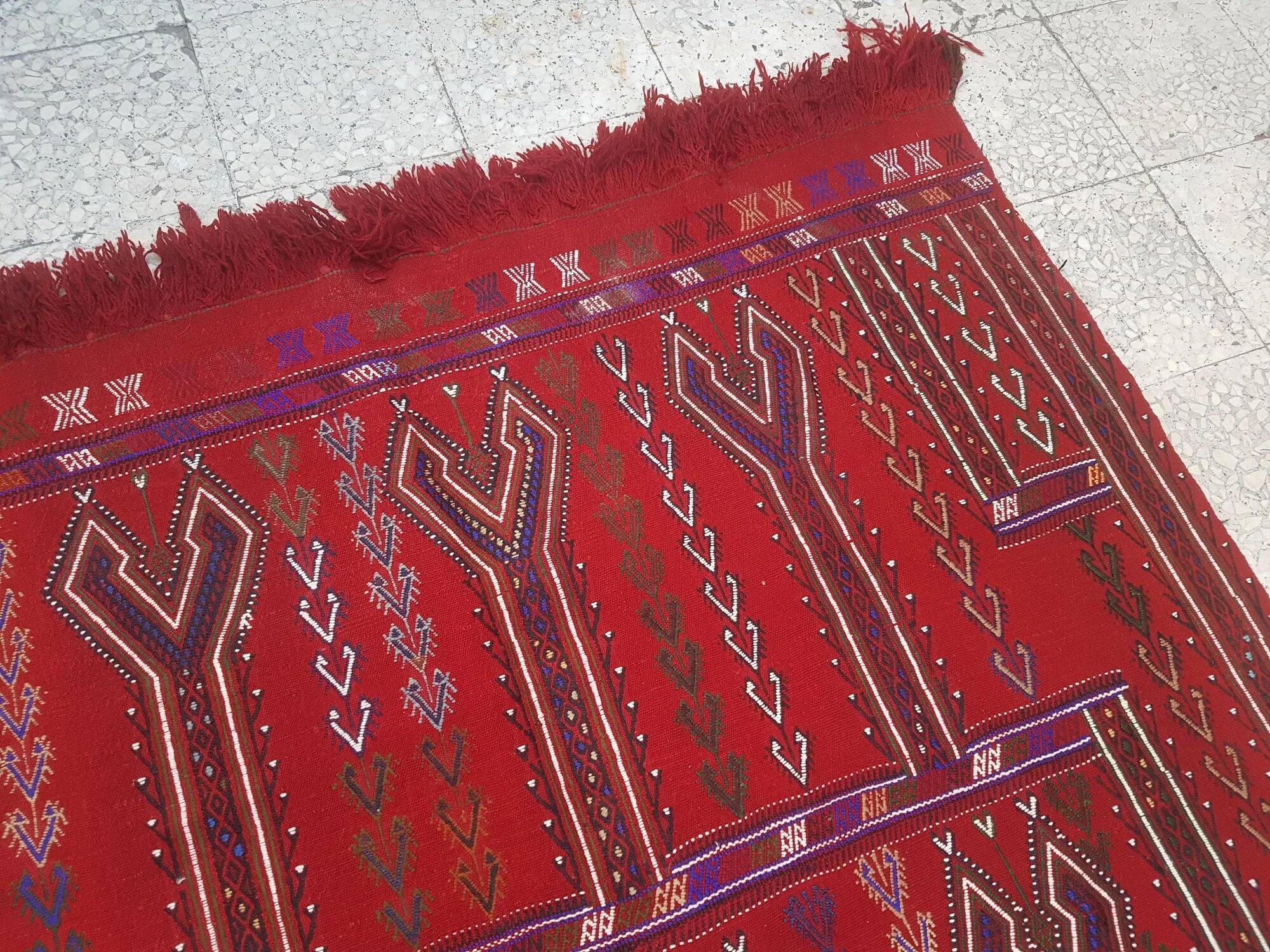 Vintage Turkish kilim handwoven 172x248 cm