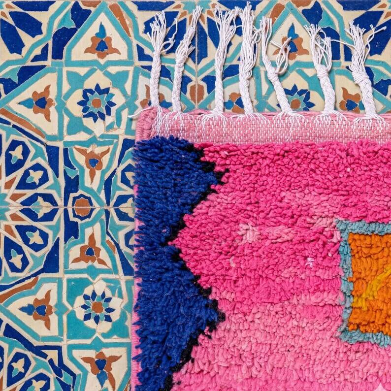 Handmade Moroccan rug 250cm x 150cm