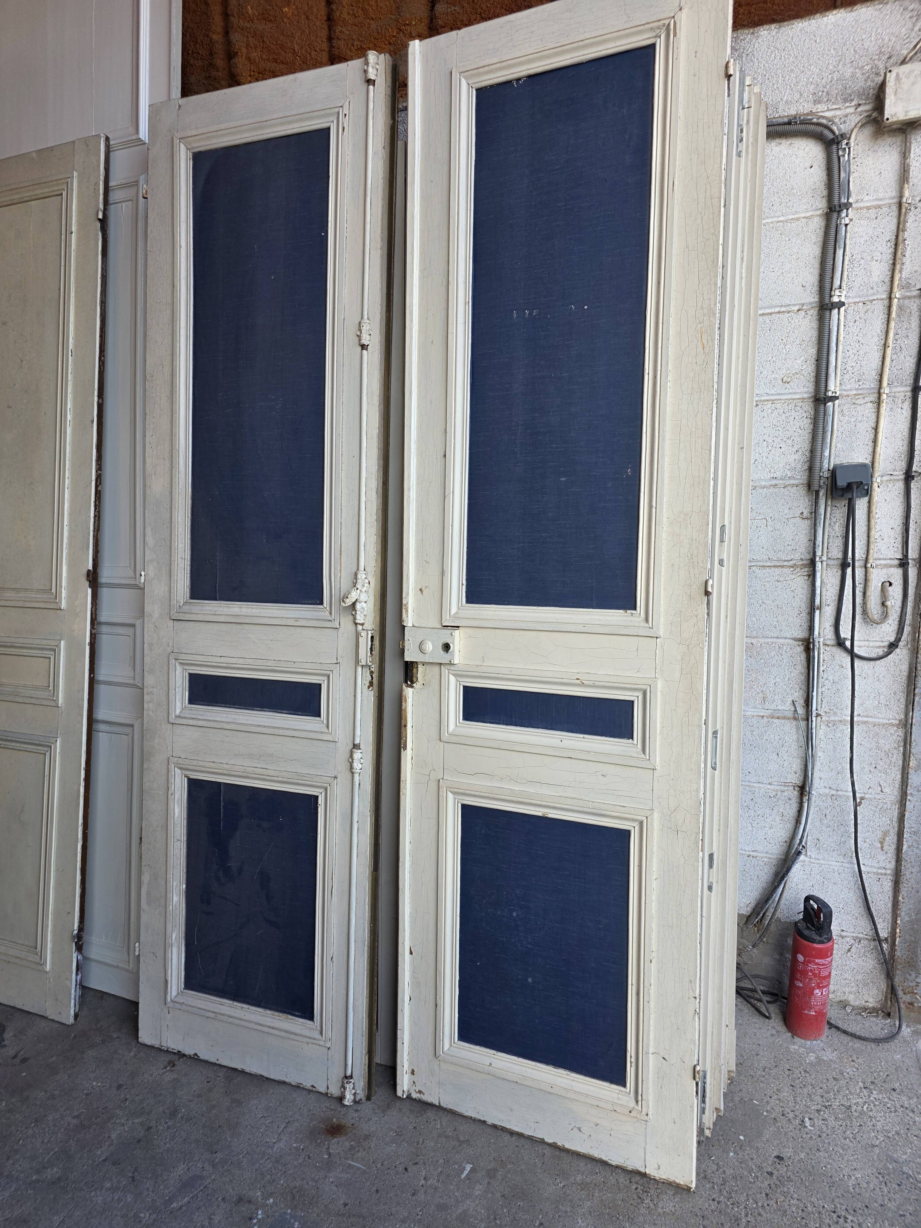 3 paires de portes de séparation du XIXème s.