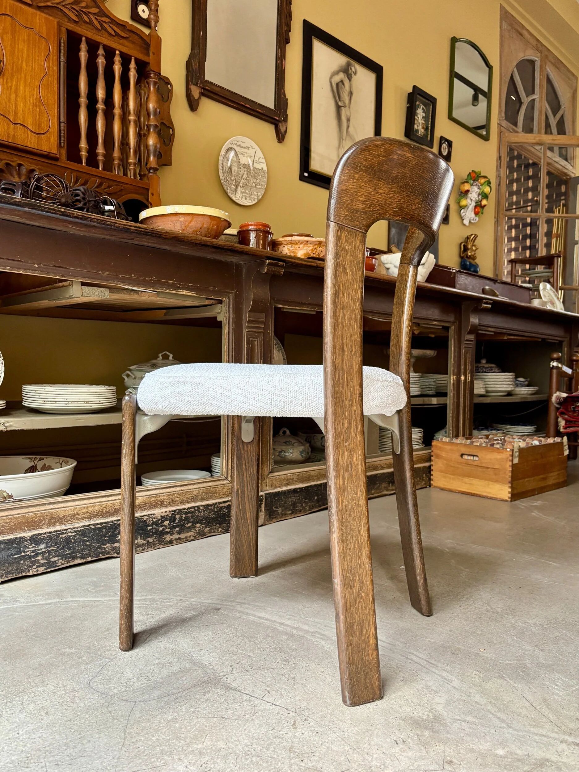 Beech chair with ecru boucle cotton "Rey" by Bruno Rey