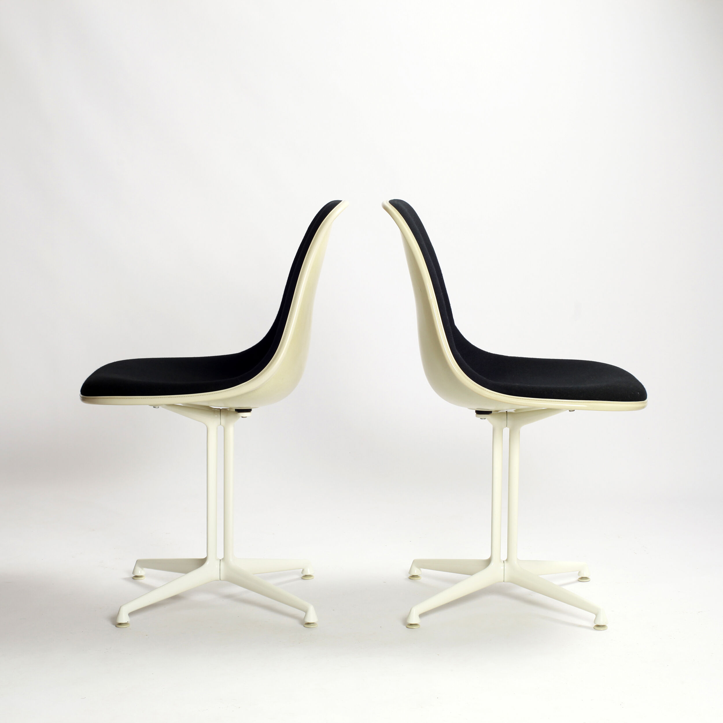 Pair of  La Fonda legs chairs by Eames for Vitra 1970'