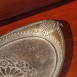 Vintage brass tray, oval tray, tray with handles, engraved tray with floral pattern, tray