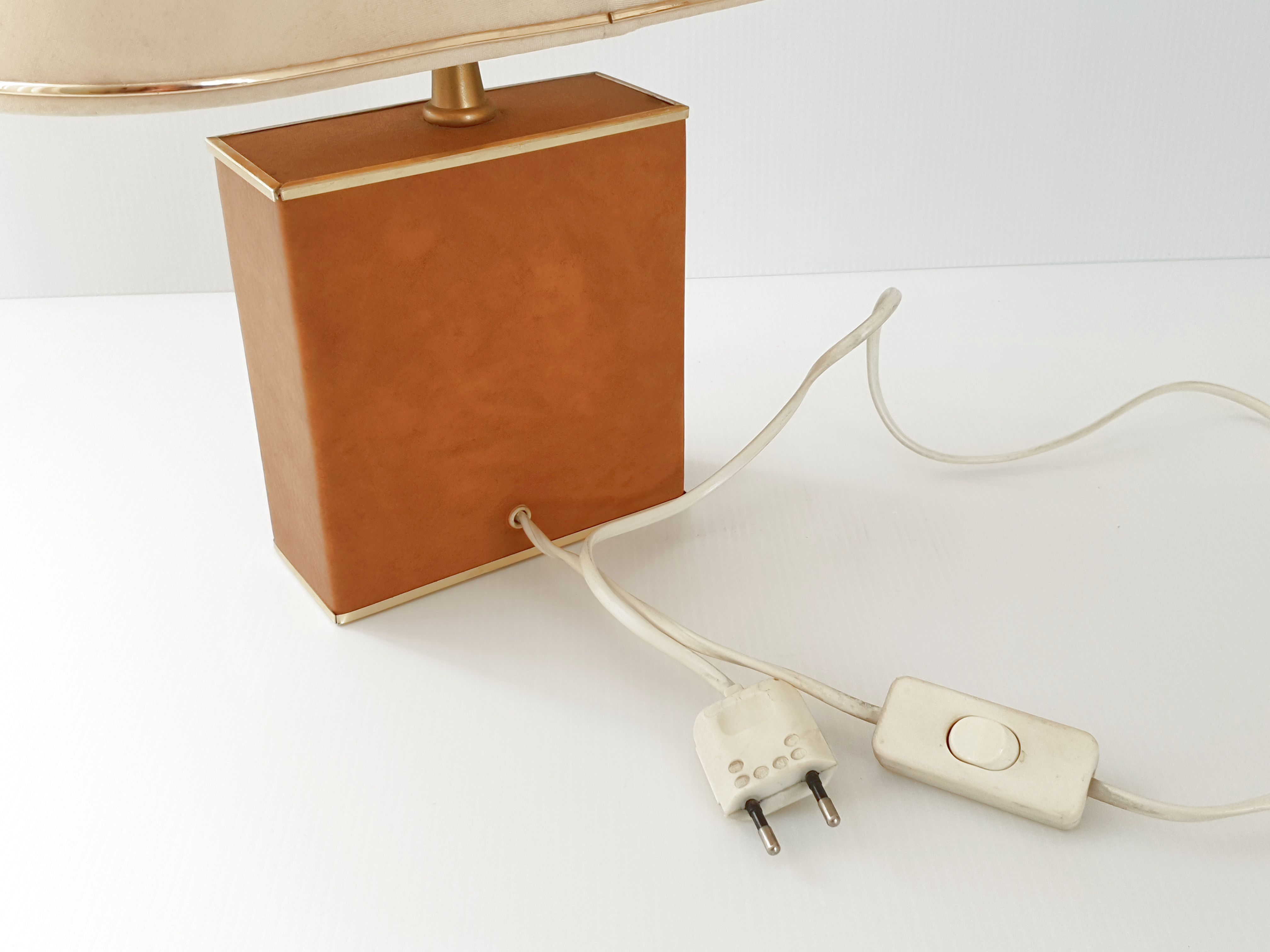 Vintage table lamp 1970