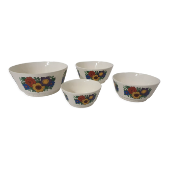 Lot 4 salad bowls and bowls 70s