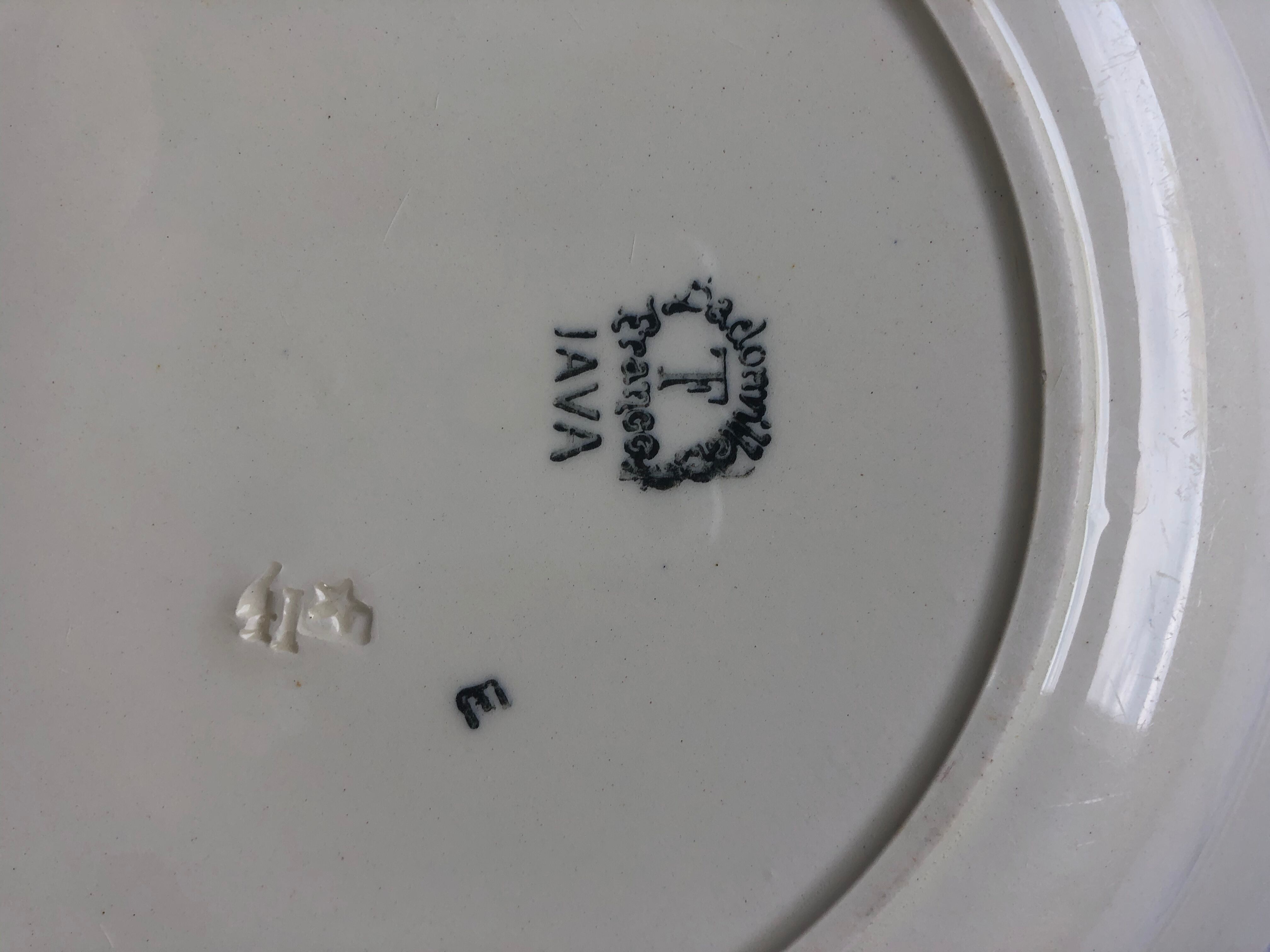 Badonviller Java model hollow dish