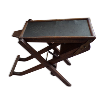 Foldable shoeshine wooden footrest