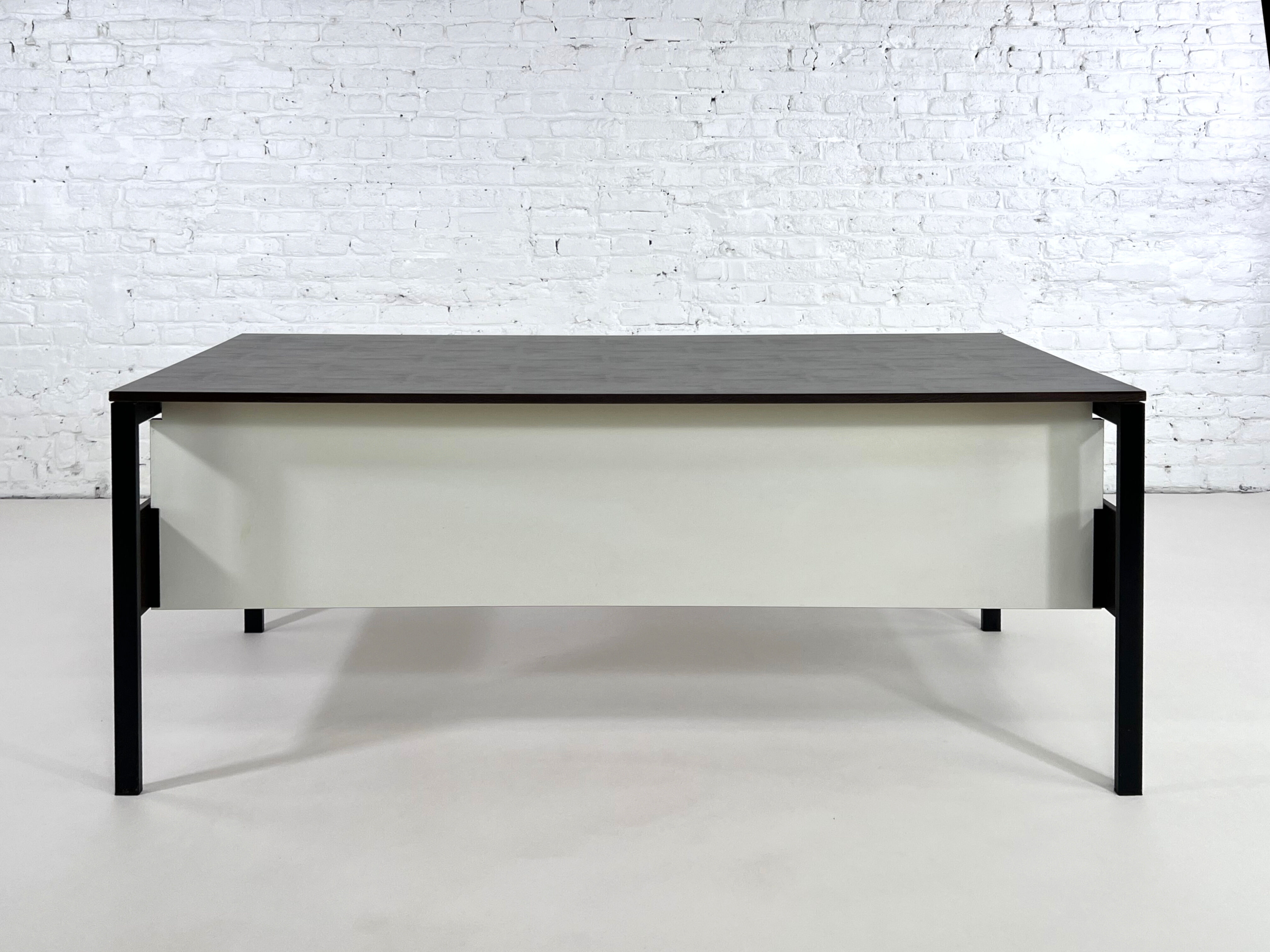 Office 60s by Pierre Guariche Model Direction for Meurop