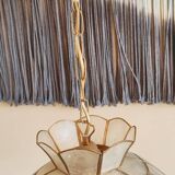 Vintage suspension in mother-of-pearl and gilded brass with orange-pink knot patterns.