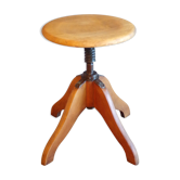 Der Federdreh workshop stool by Albert Stool