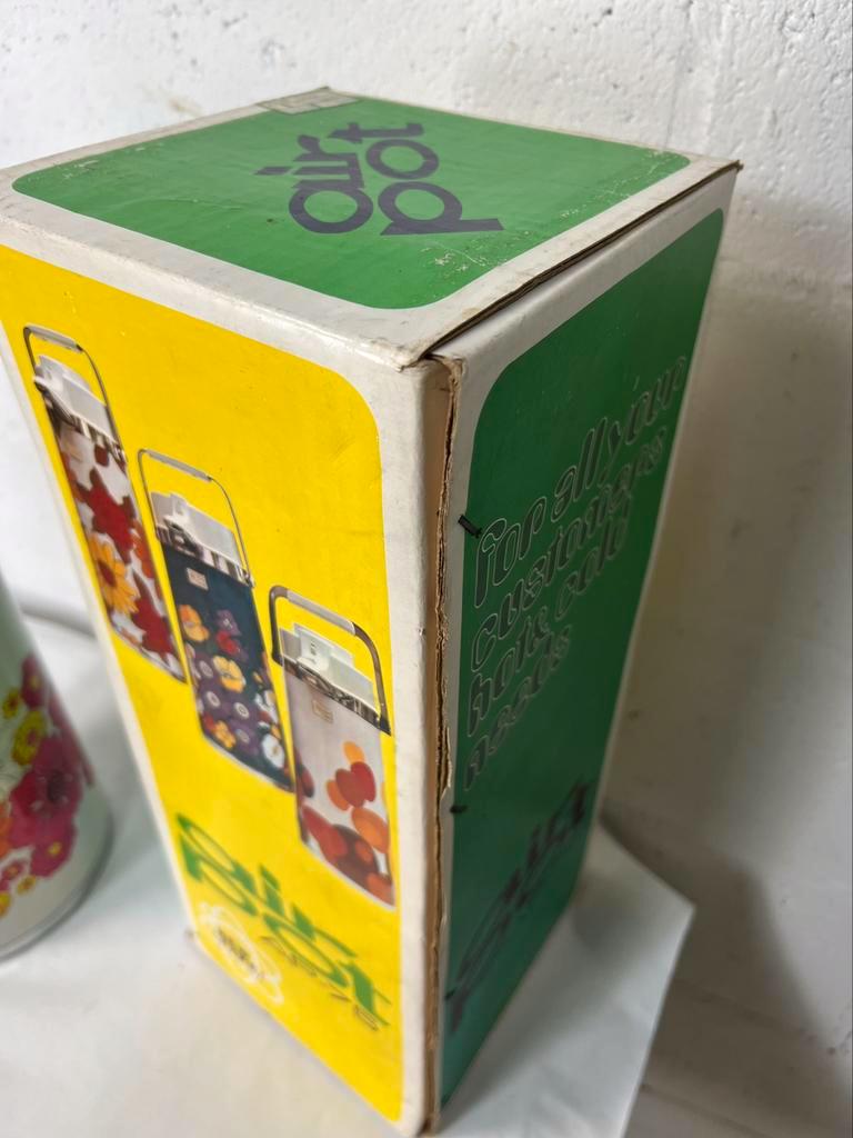 Vintage thermos, air pot