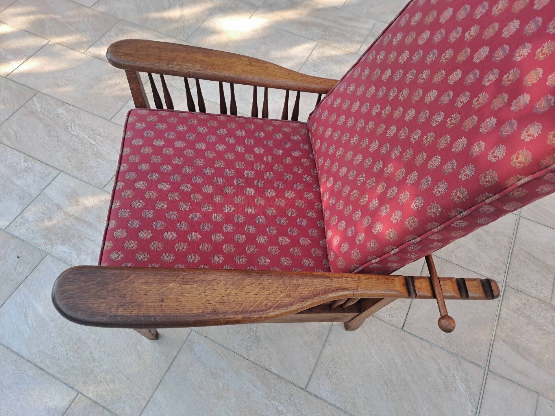 Morris chair