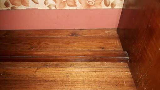 Art deco dressing table