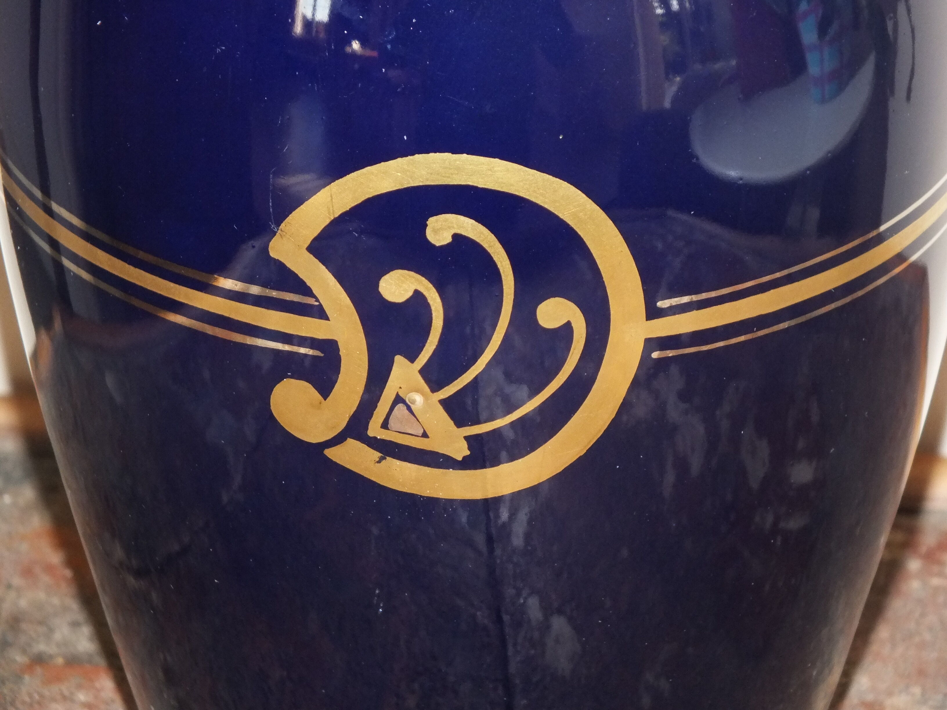 Vase 30s blue of Sèvres and gold Ste Radégonde or Tours Pinon (unsigned)