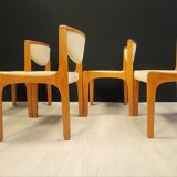 Ensemble de quatre chaises