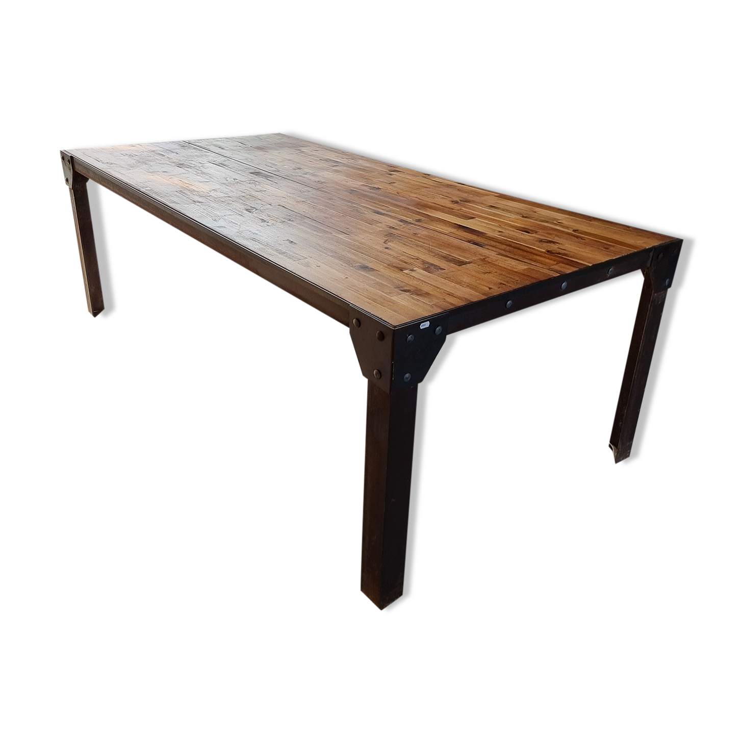 Industrial table